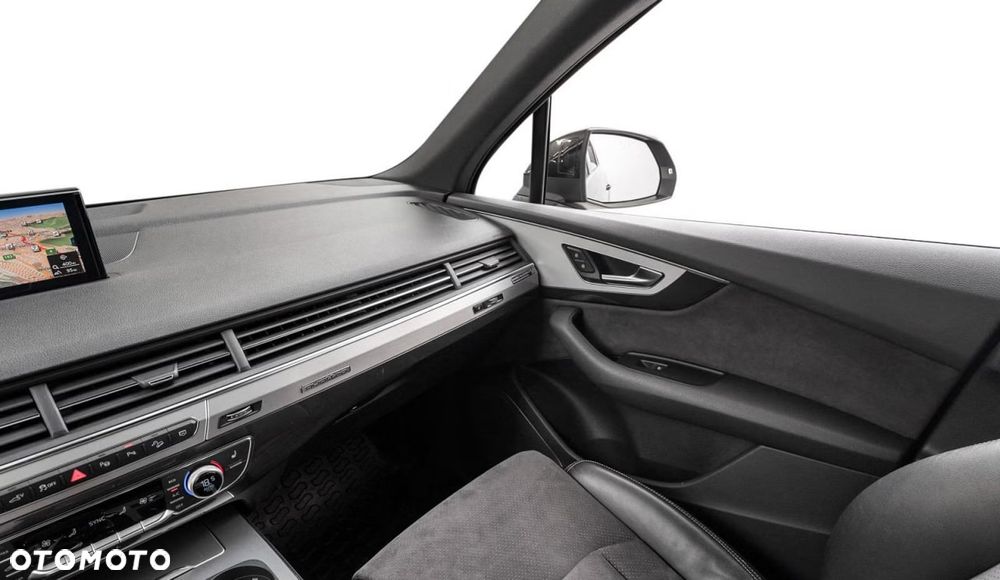 Audi Q7 - 29