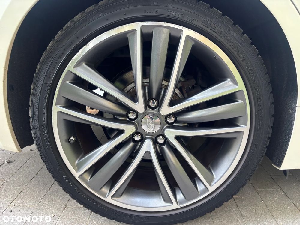 Infiniti Q50 2.0t Sport Tech EU6 - 36