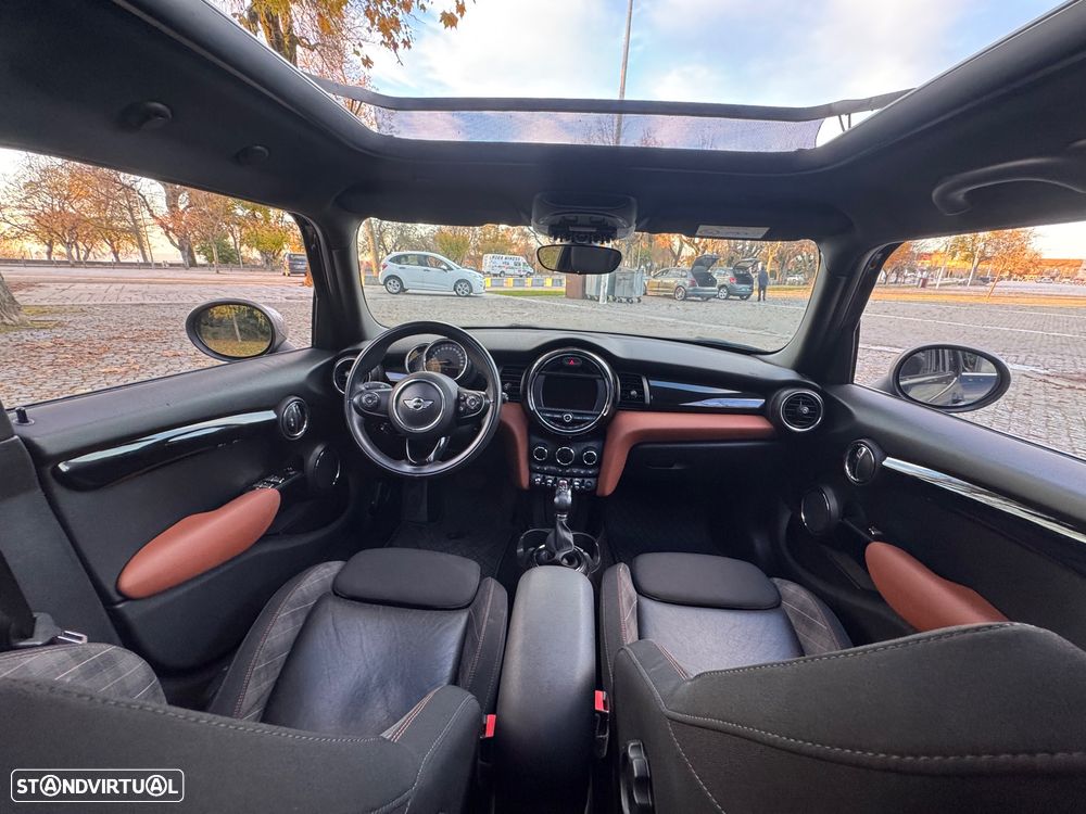 MINI 5 Portas Cooper Aut. Seven Chili - 10