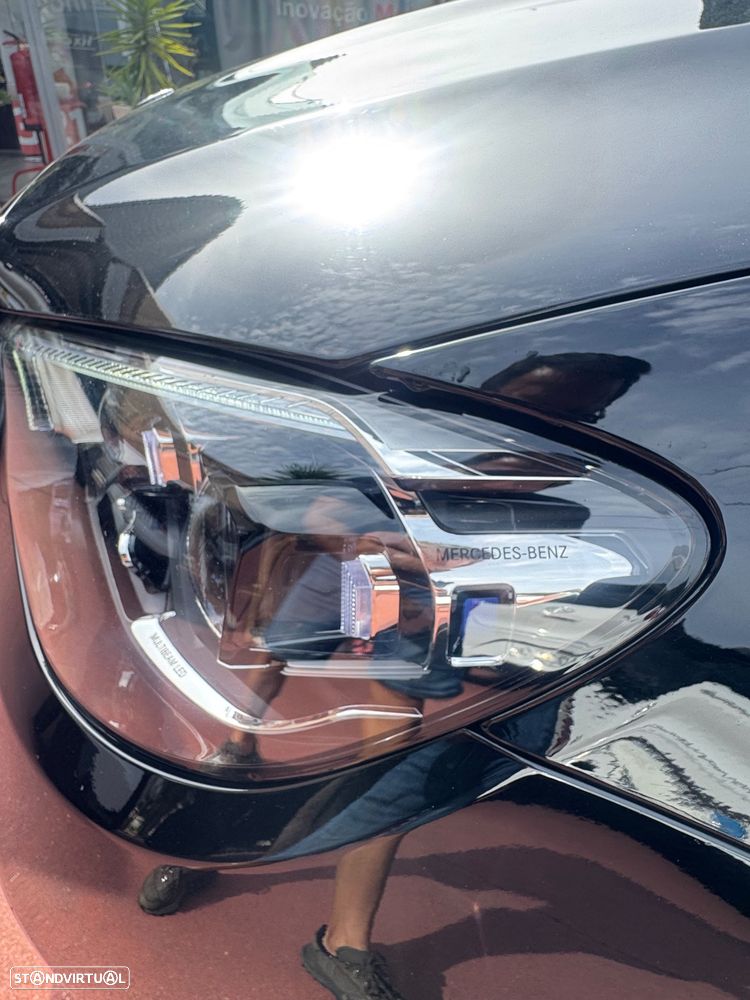 Mercedes-Benz E 300 de 4Matic 9G-TRONIC Avantgarde - 10
