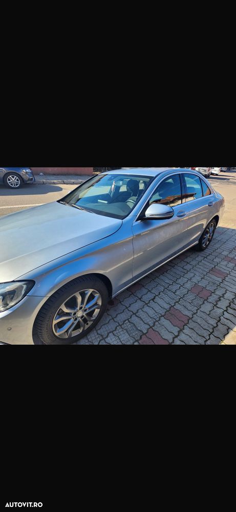 Mercedes-Benz C - 4