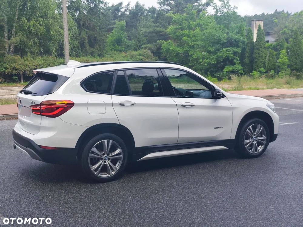 BMW X1 xDrive18d M Sport - 8