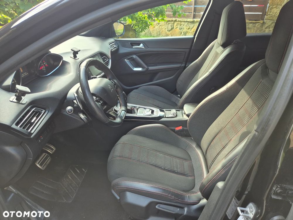 Peugeot 308 BlueHDi 120 EAT6 Stop & Start GT-Line Edition - 8