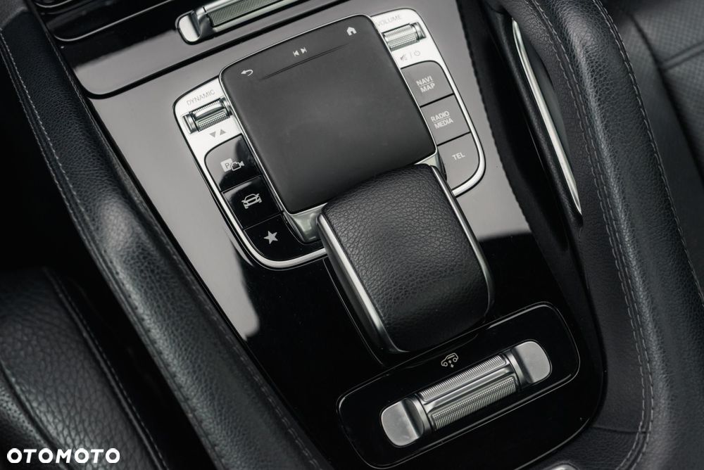 Mercedes-Benz GLE - 25