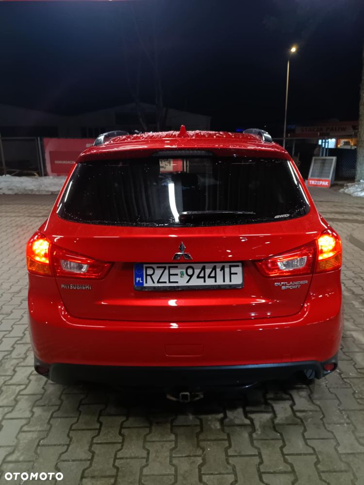 Mitsubishi Outlander - 13