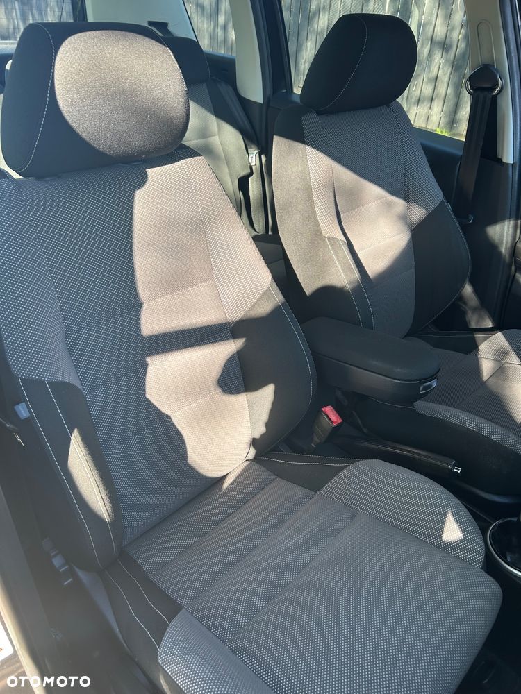 Skoda Roomster - 35