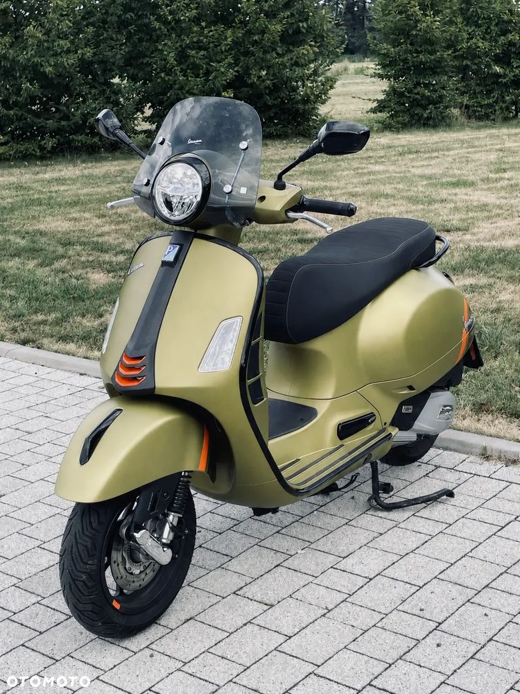 Vespa GTS - 1