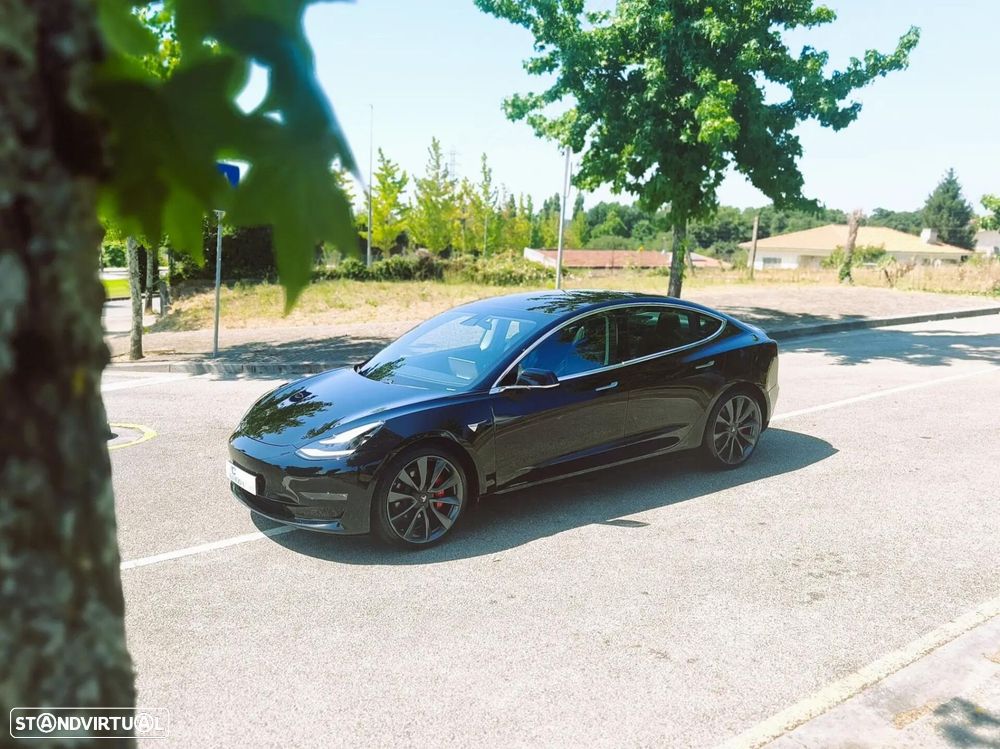 Tesla Model 3 Long Range AWD Dual Motor Performance - 12