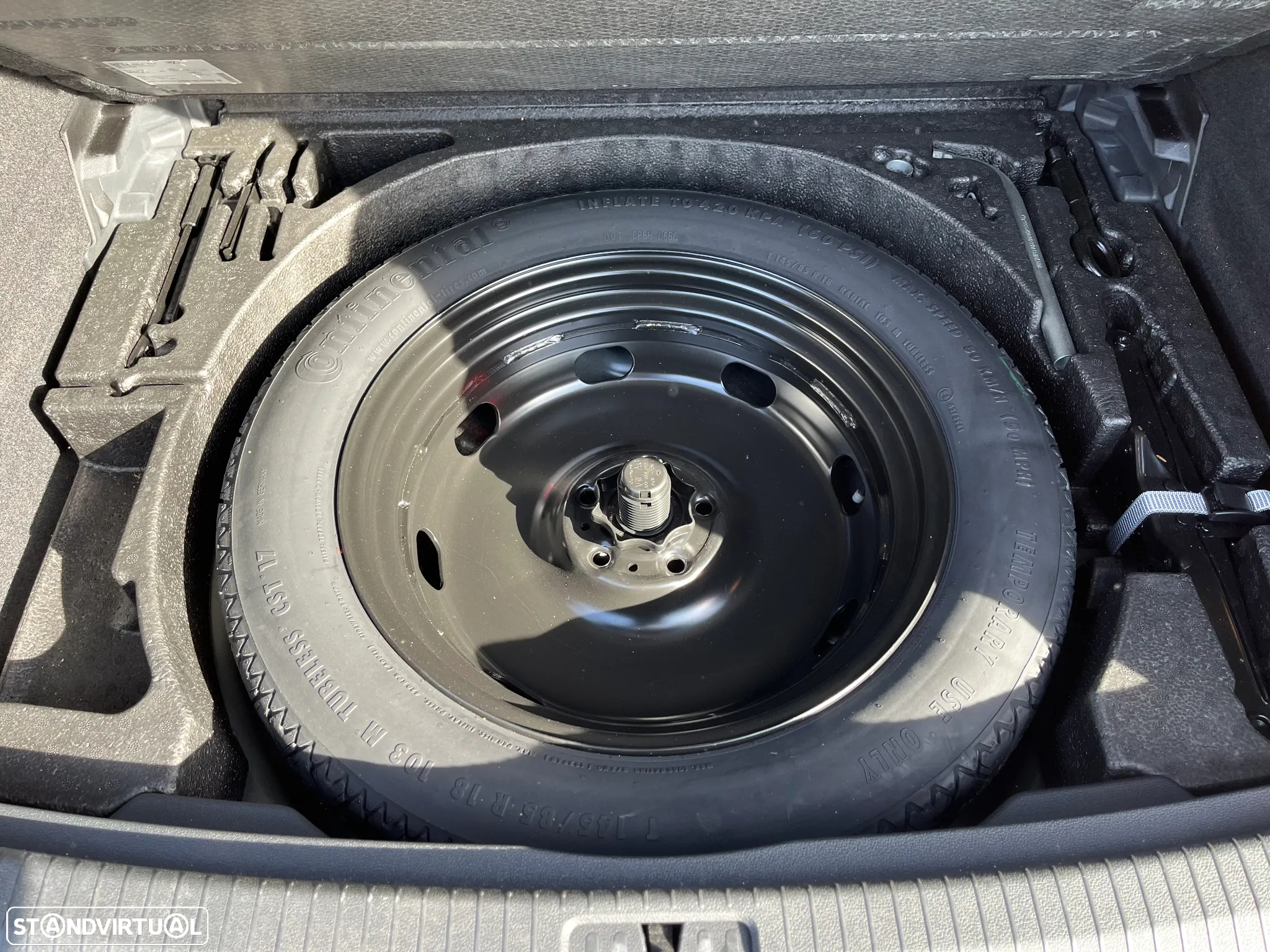 VW Tiguan 1.6 TDI Confortline - 17
