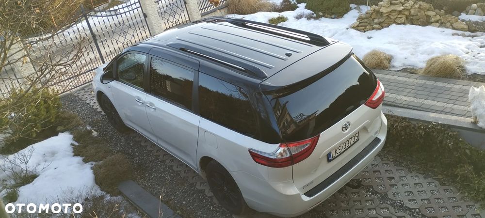 Toyota Sienna 3.5 V6 XLE AWD - 35