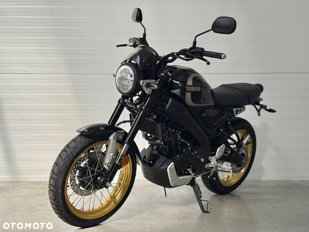 Yamaha XSR - 7