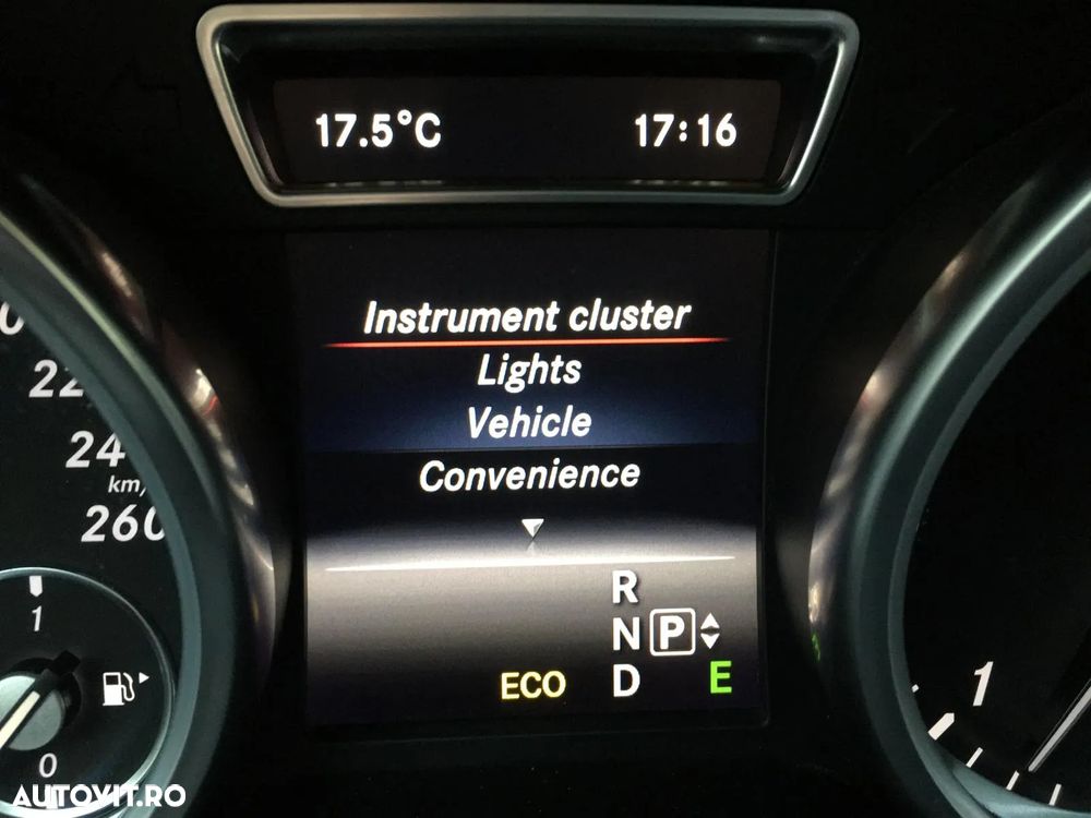 Mercedes-Benz ML 250 BlueTEC 4MATIC 7G-TRONIC - 28