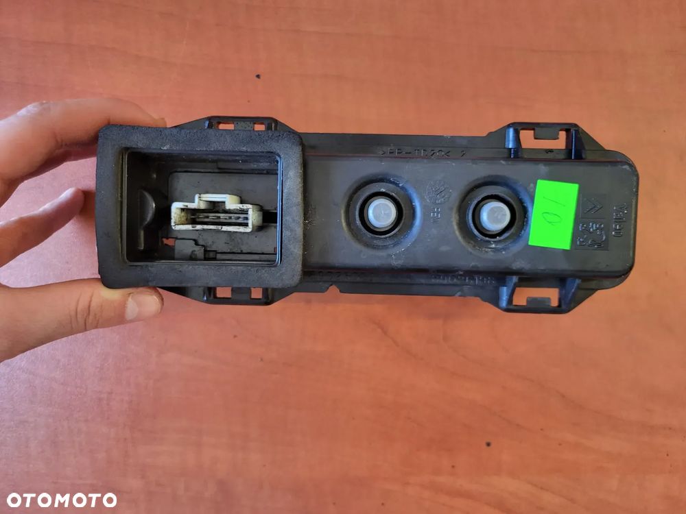 WKŁAD LAMPY TYLNEJ PEUGEOT 307  89026938 - 2