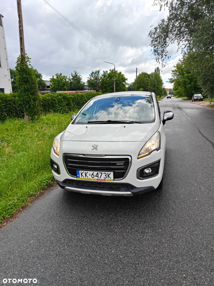 Peugeot 3008 Hybrid4 - 19