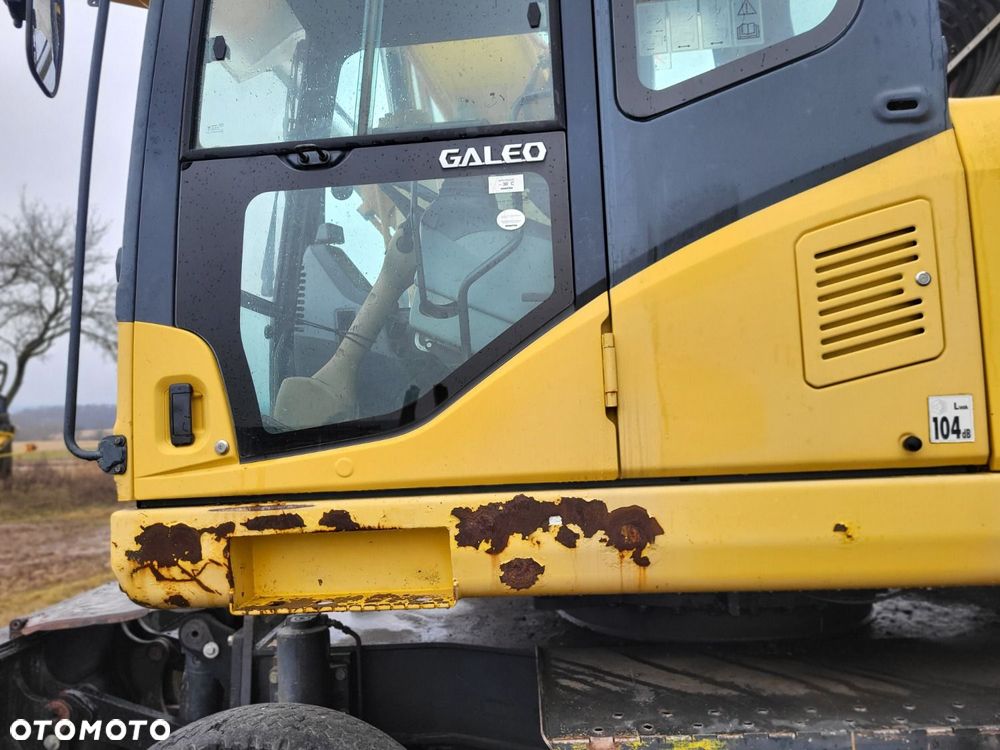 Komatsu Pw 220-7 4X4 - 30