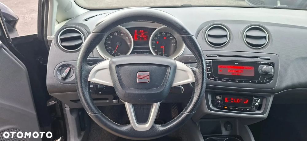 Seat Ibiza 1.4 16V Reference - 30