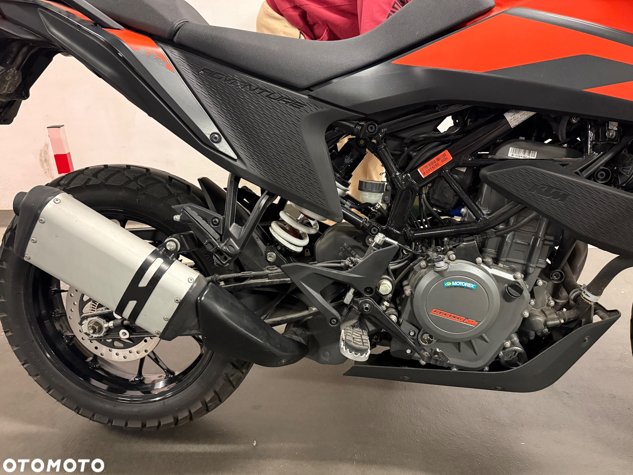 KTM Adventure - 6
