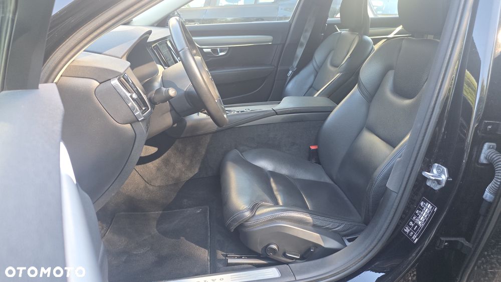 Volvo S90 T4 Geartronic Momentum - 18