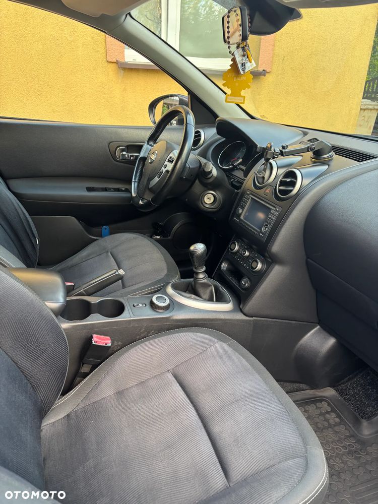 Nissan Qashqai+2 2.0 dCi DPF 4x4 tekna - 22