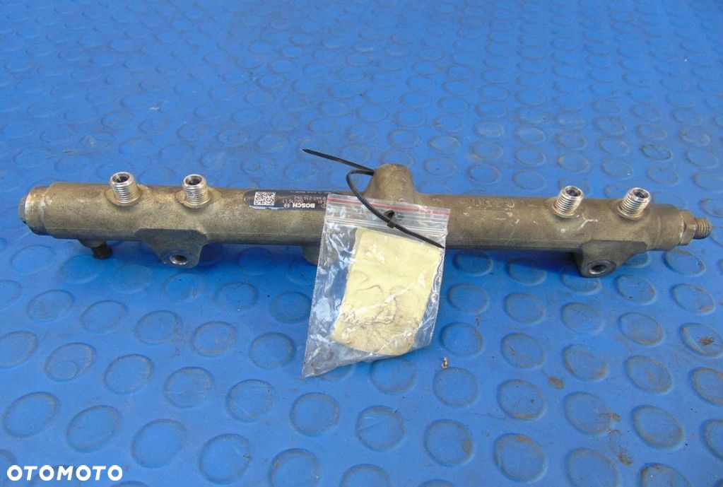 DODGE GRAND CARAVAN 2.8CRD LISTWA WTRYSKOWA 0445214041 - 1