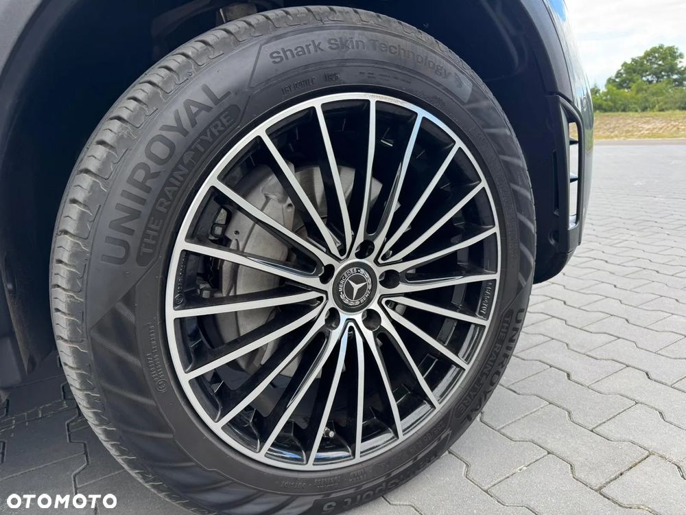 Mercedes-Benz GLC 300 4-Matic - 36