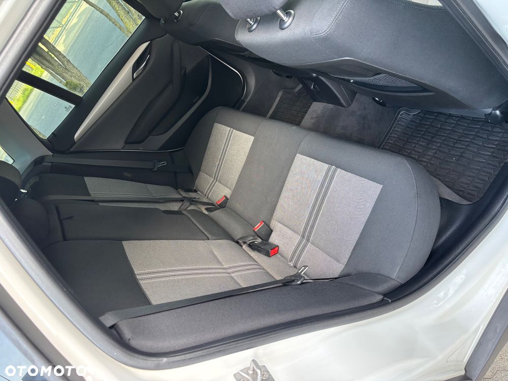 BMW X1 xDrive28i Sport Line - 18