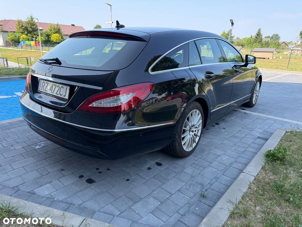 Mercedes-Benz CLS 350 d 4Matic 9G-TRONIC - 4