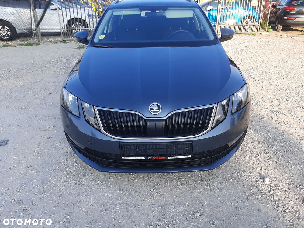 Skoda Octavia 1.6 TDI Sport Edition - 10