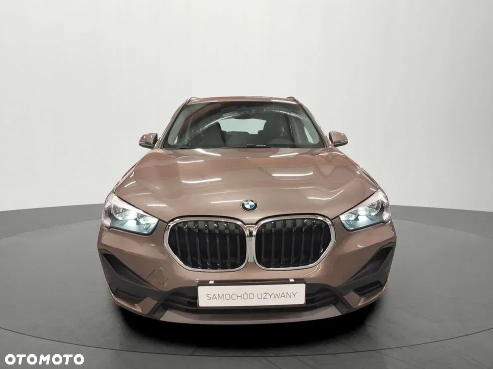 BMW X1 sDrive18i - 24