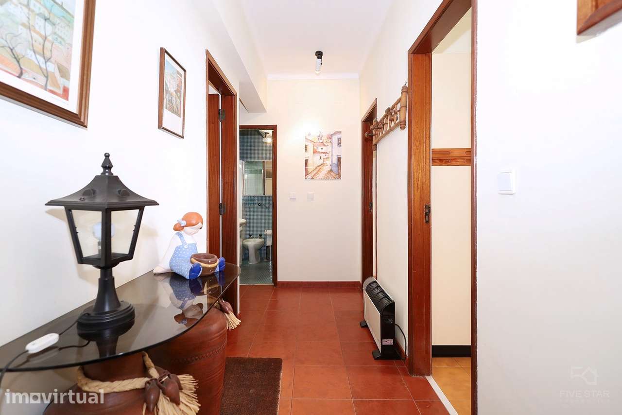 T2 - Apartamento com Varanda - Alapraia – Estoril - Grande imagem: 5/34