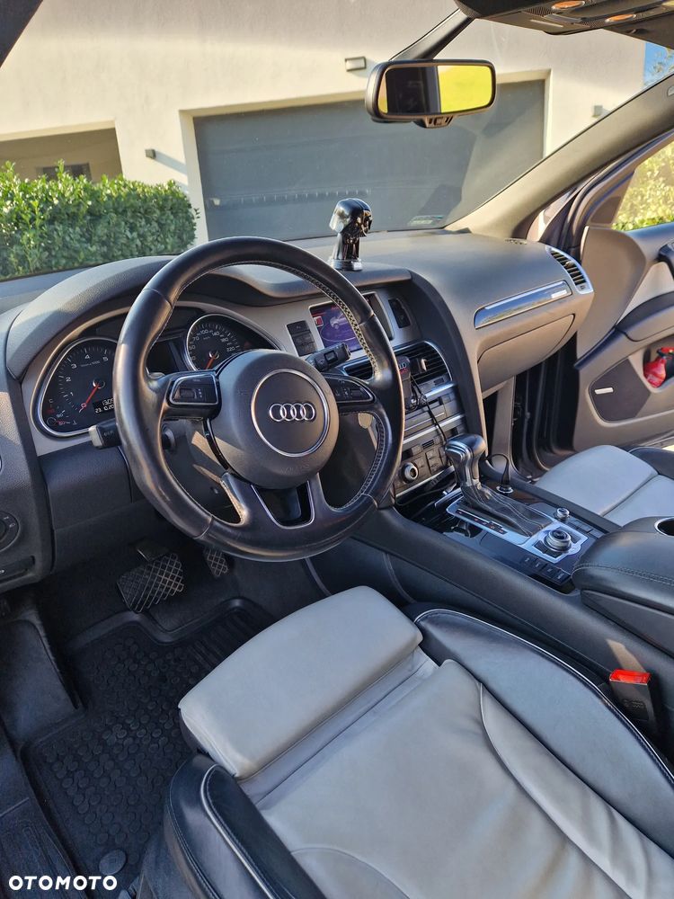 Audi Q7 3.0 TFSI Quattro Tiptronic - 6