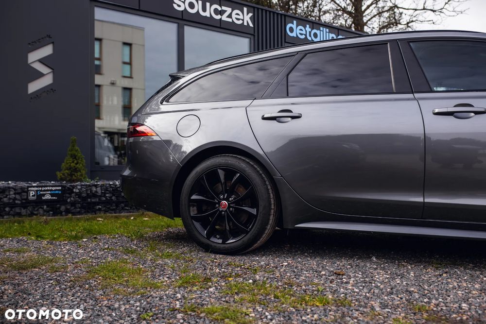 Jaguar XF 2.0 i4D R-Sport - 10