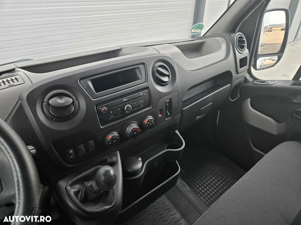 Renault Master - 15