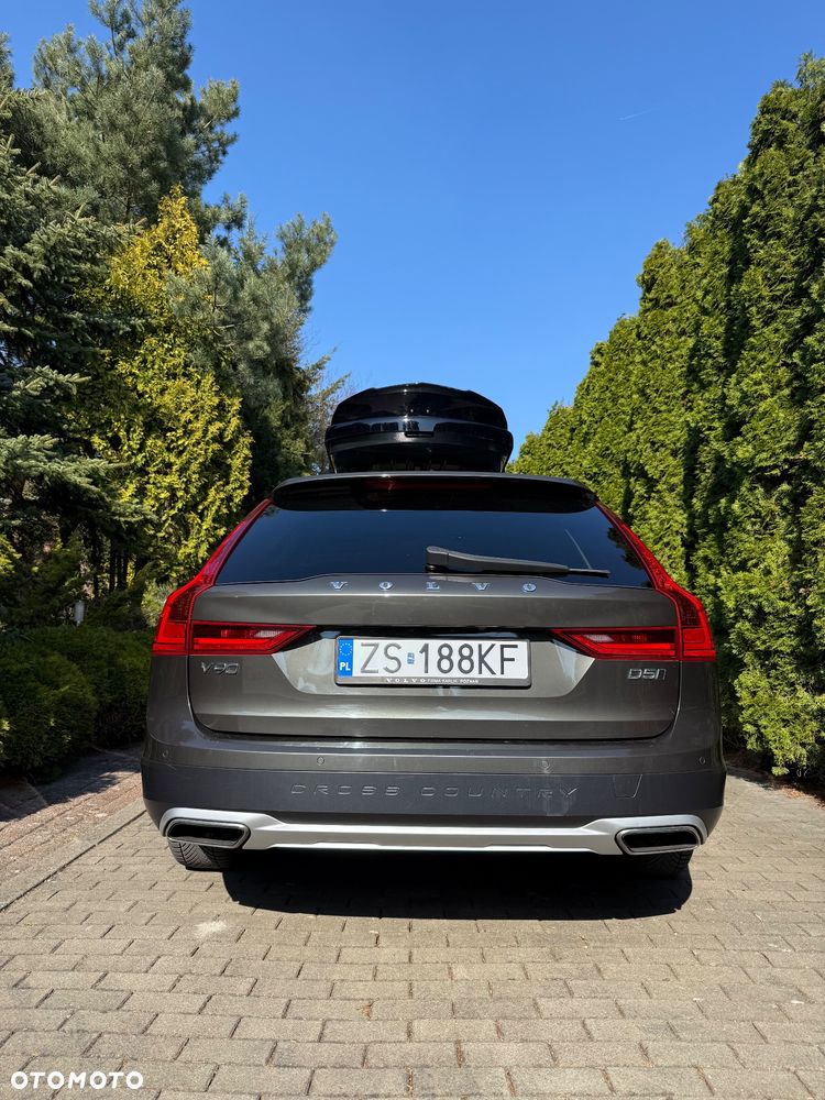 Volvo V90 Cross Country D5 AWD Pro - 6