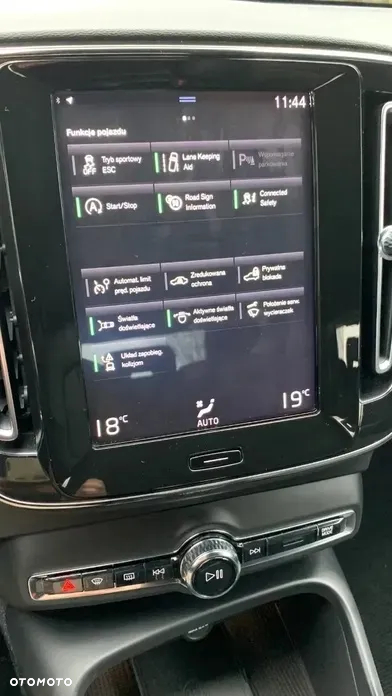 Volvo XC 40 T4 AWD R-Design - 16