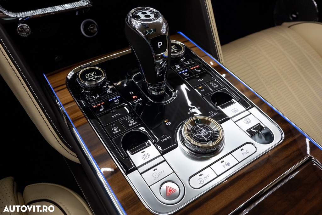 Bentley Flying Spur - 36