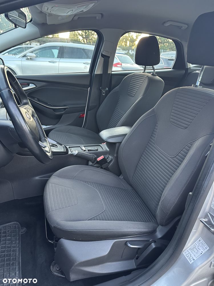 Ford Focus 1.5 TDCi Titanium PowerShift - 16