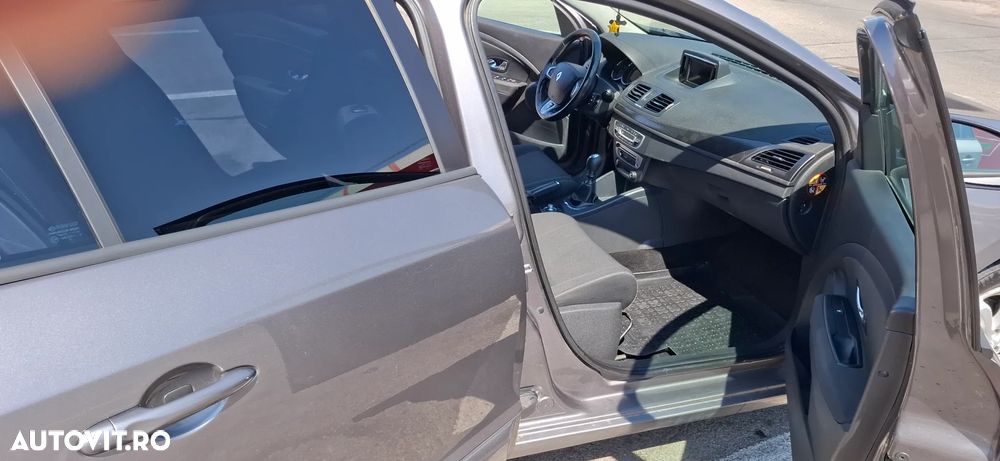 Renault Megane 1.5 dCi Dynamique - 6