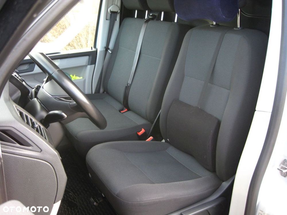 Volkswagen Transporter T6 - 13