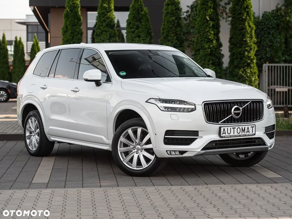 Volvo XC 90 D5 AWD Geartronic Momentum - 1