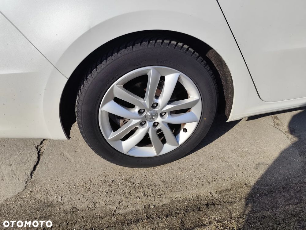 Peugeot 508 1.6 T Active - 9