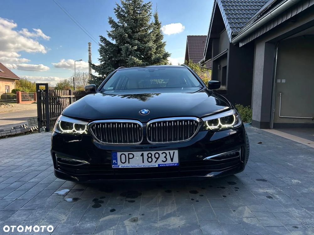 BMW Seria 5 520d xDrive Luxury Line - 7