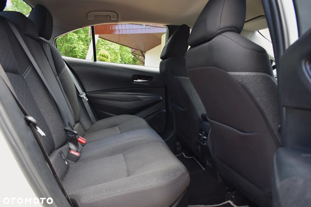 Toyota Corolla 1.8 Hybrid Style - 9