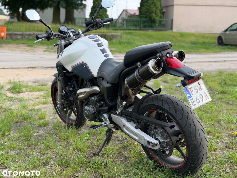 Yamaha MT - 5