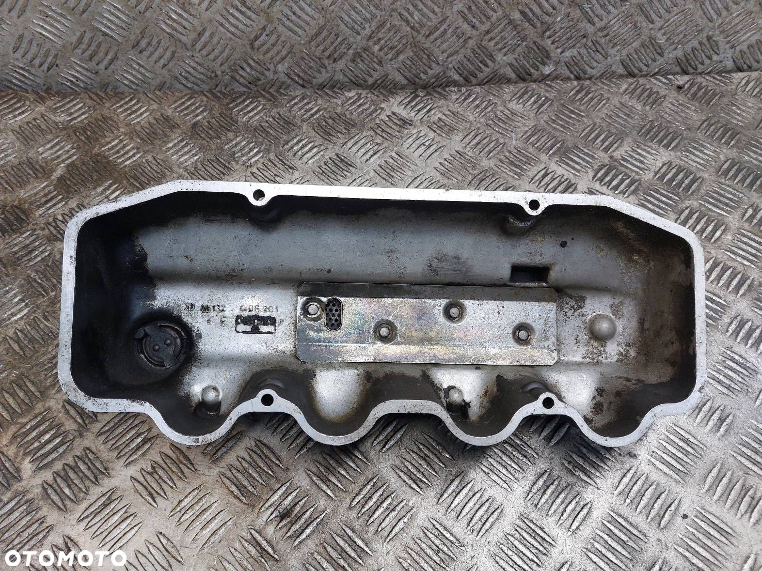 POKRYWA ZAWORÓW FSO POLONEZ CARO 1.6 8V OHV CE - 2
