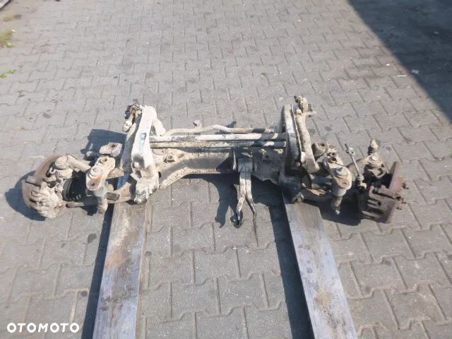 SANKI PRZÓD PRZEDNIE VOLKSWAGEN TRANSPORTER T4 - 12