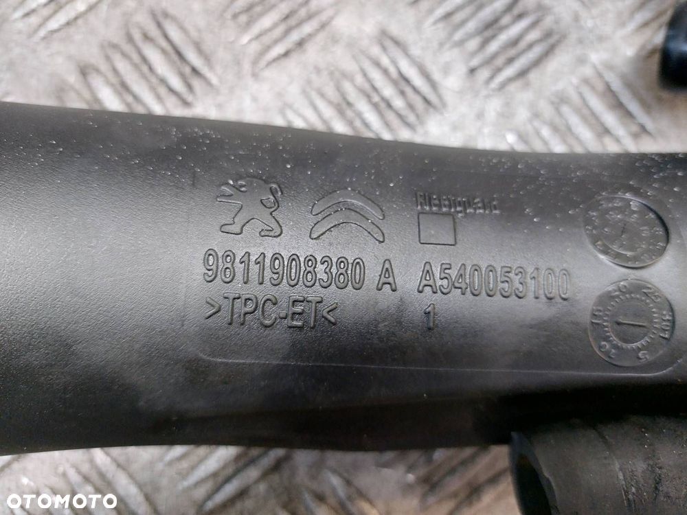 PRZEWÓD POWIETRZA INTERCOOLERA CITROEN C4 I 1.6 THP 9811908380A - 2