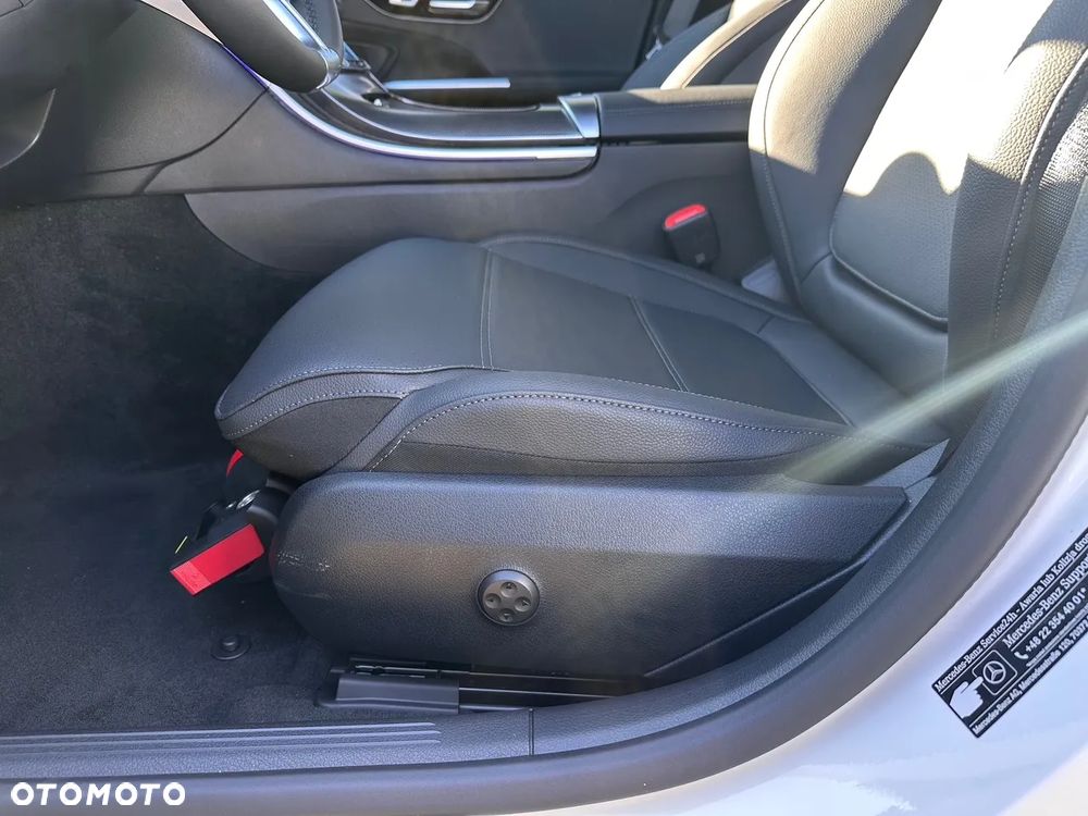 Mercedes-Benz Klasa C 200 d mHEV Business Edition - 11