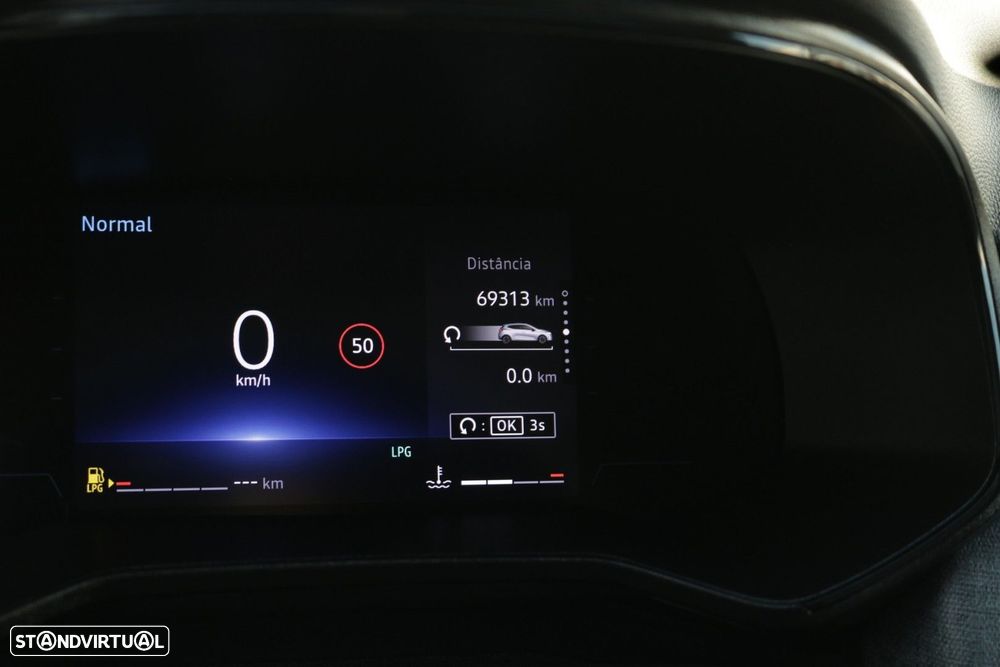Renault Clio 1.0 TCe Evolution Bi-Fuel - 39