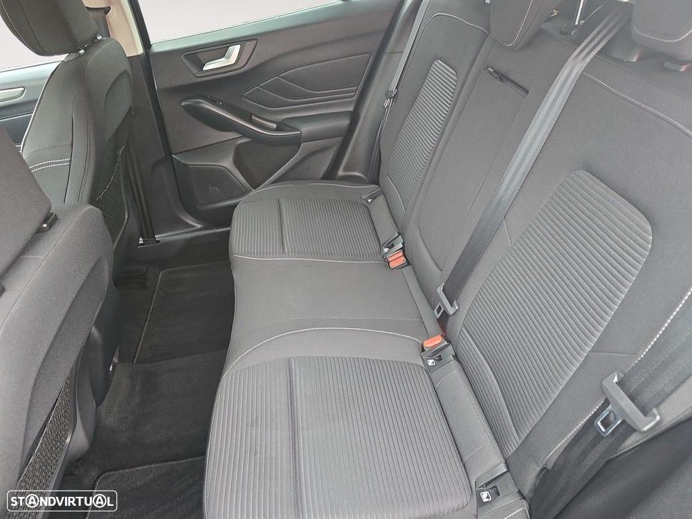 Ford Focus 1.5 TDCi Titanium - 13